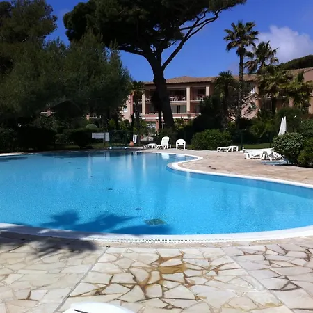 T2 Vue 50m De La A Giens Apartment Hyères